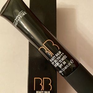 Mac Prep + Prime SPF 35/PA +++ Creme Teintee